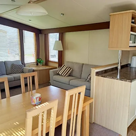 2 Bedroom Static Caravan C3 On Quiet Park Near Talacre And Prestatyn - Pet Friendly Exterior photo