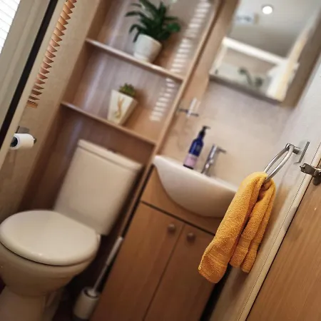 2 Bedroom Static Caravan C3 On Quiet Park Near Talacre And Prestatyn - Pet Friendly Exterior photo