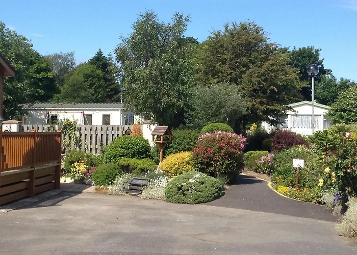 2 Bedroom Static Caravan C3 On Quiet Park Near Talacre And Prestatyn - Pet Friendly